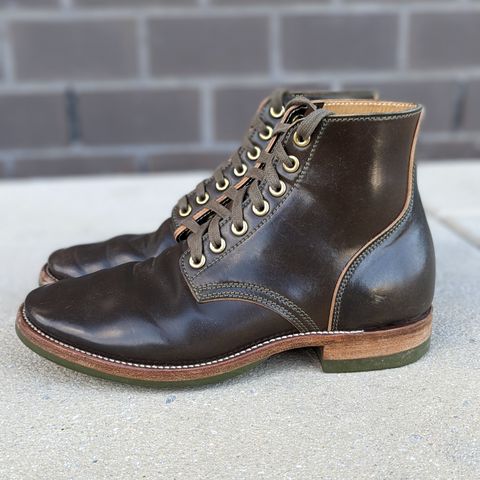 View photo of Quan Shoemaker Unknown Model in Horween Dark Cognac Shell Cordovan