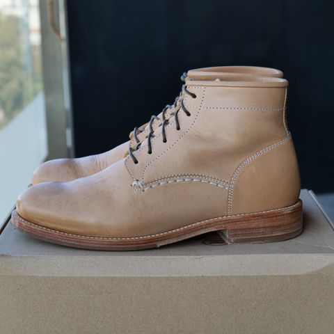 Butts and Shoulders The Classic Boots in Natural Leather
