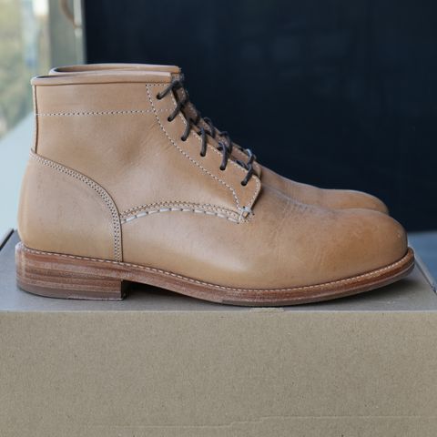 Butts and Shoulders The Classic Boots in Natural Leather
