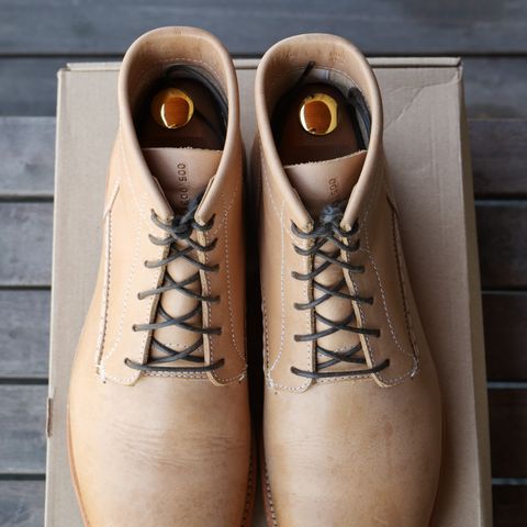 Butts and Shoulders The Classic Boots in Natural Leather