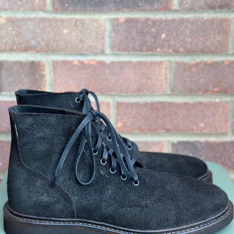 Oak Street Bootmakers Field Boot in Seidel Black Oiled Congo Shrunken Bison Roughout