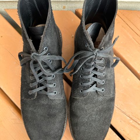 Oak Street Bootmakers Field Boot in Seidel Black Oiled Congo Shrunken Bison Roughout