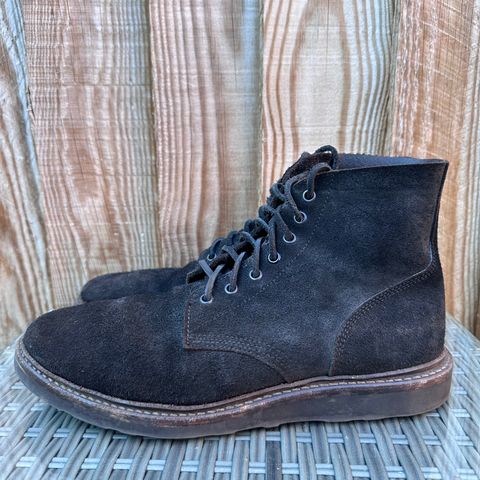 View photo of Oak Street Bootmakers Field Boot in Seidel Black Oiled Congo Shrunken Bison Roughout