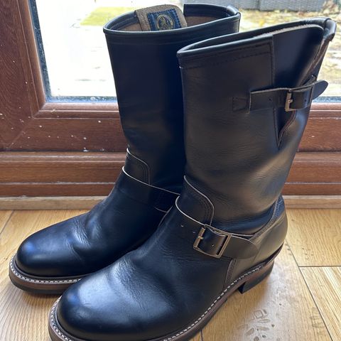 View photo of John Lofgren Wabash Engineer Boots in Horween Black Chromexcel