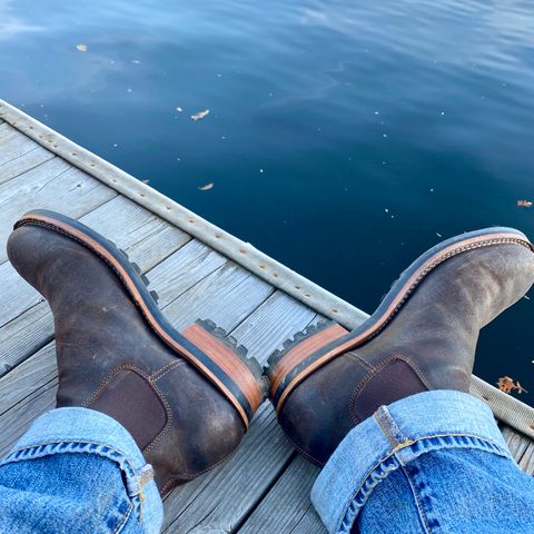 Bordon Isidro in Waxy medium Brown