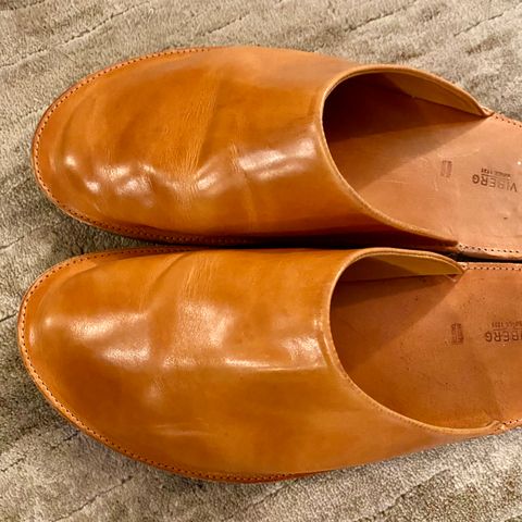 Viberg Slide in Horween Natural Dublin