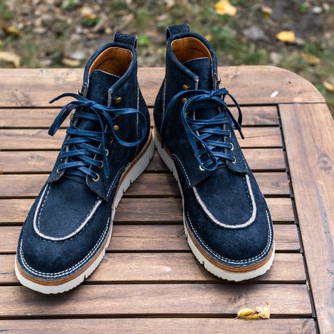 Jakkrabbits Moc Toe Boot in Horween Navy Chamois Roughout