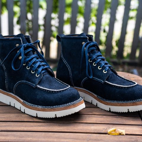 Jakkrabbits Moc Toe Boot in Horween Navy Chamois Roughout