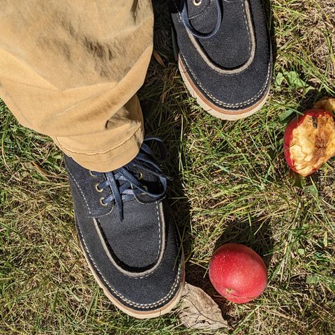 Jakkrabbits Moc Toe Boot in Horween Navy Chamois Roughout