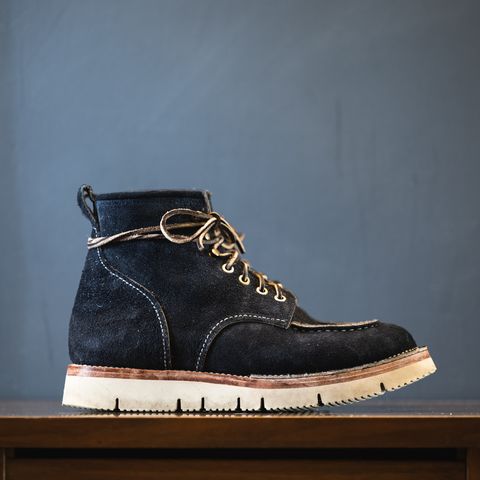 Jakkrabbits Moc Toe Boot in Horween Navy Chamois Roughout