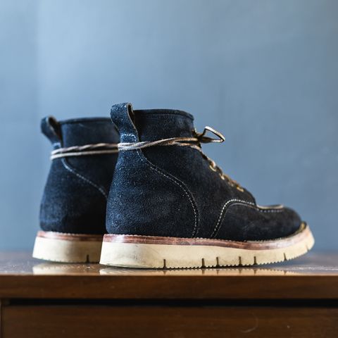 Jakkrabbits Moc Toe Boot in Horween Navy Chamois Roughout