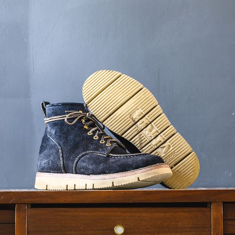 View photo of Jakkrabbits Moc Toe Boot in Horween Navy Chamois Roughout