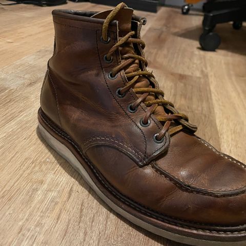 Red Wing 6-Inch Classic Moc in S.B. Foot Copper Rough and Tough