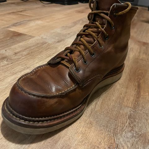 Red Wing 6-Inch Classic Moc in S.B. Foot Copper Rough and Tough