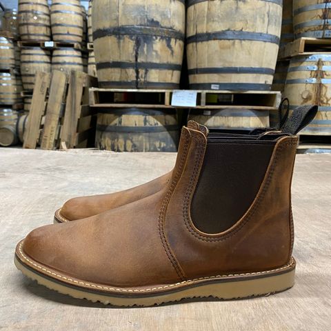 Red Wing Weekender Chelsea in S.B. Foot Copper Rough and Tough