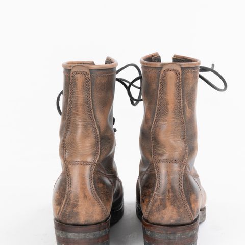 Willie's Handmade Boots Monkey Boot in Conceria Walpier Black Burro Whiskey
