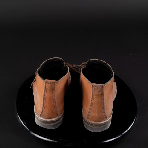 View photo of Wesco Unlisted Model in Horween Natural Essex