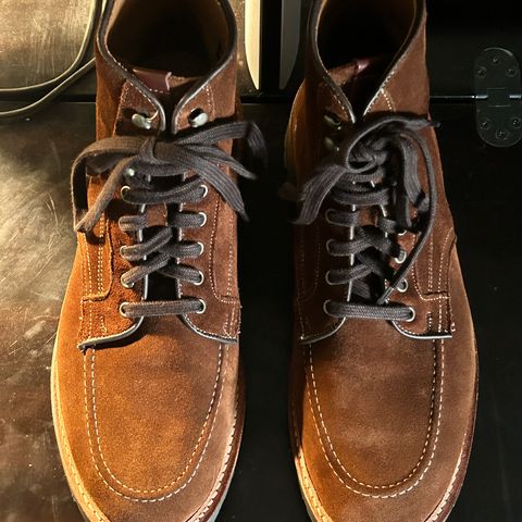 Allen Edmonds Freeport in Snuff Brown Weatherproof Suede