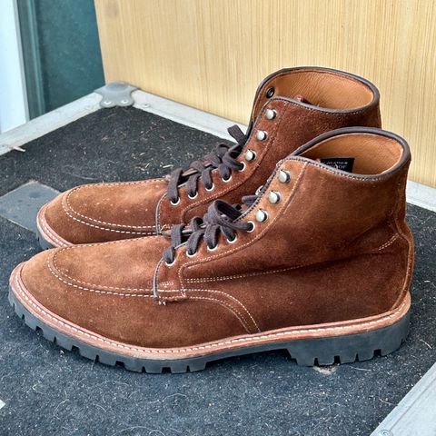 Allen Edmonds Freeport in Snuff Brown Weatherproof Suede