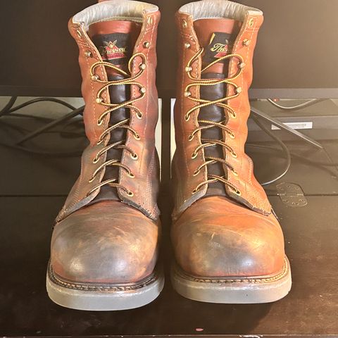 Thorogood 8" Plain Toe in Tobacco Gladiator Oil-Tanned
