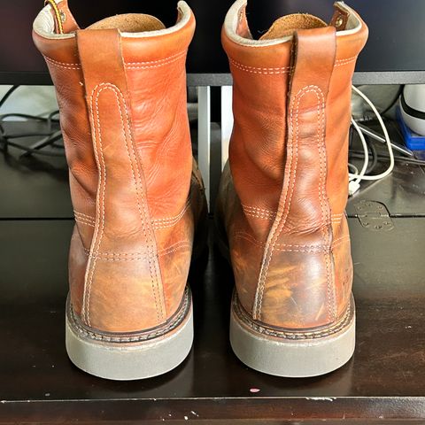 Thorogood 8" Plain Toe in Tobacco Gladiator Oil-Tanned