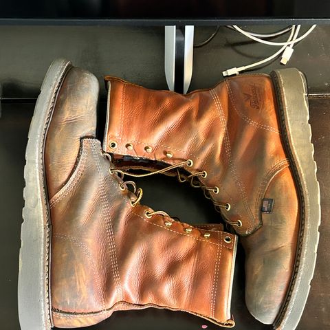 Thorogood 8" Plain Toe in Tobacco Gladiator Oil-Tanned
