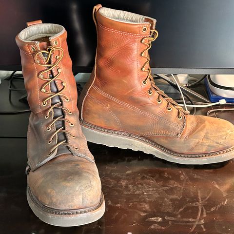 Thorogood 8" Plain Toe in Tobacco Gladiator Oil-Tanned