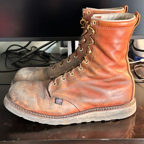 Thorogood 8" Plain Toe in Tobacco Gladiator Oil-Tanned