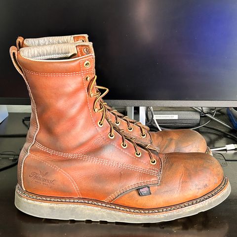 Thorogood 8" Plain Toe in Tobacco Gladiator Oil-Tanned