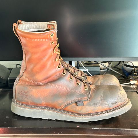 Thorogood 8" Plain Toe in Tobacco Gladiator Oil-Tanned