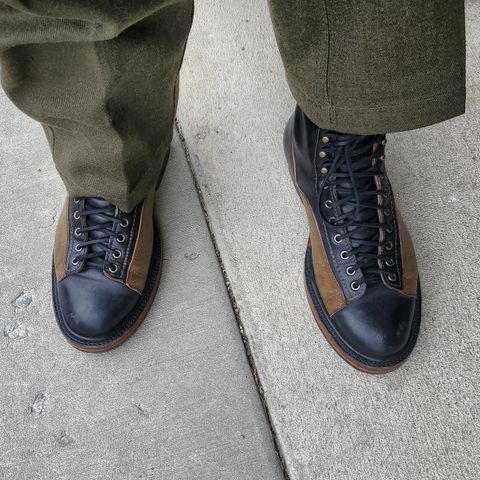 Prof Barnets Lucky Boots in Maryam Black Horsebutt