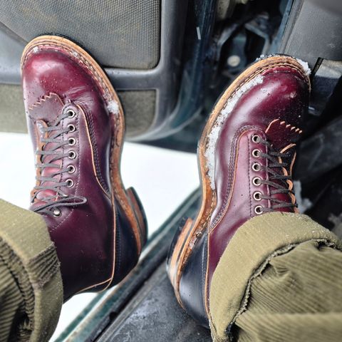 White's 350 7" Cutters in Seidel Burgundy Double Shot & Seidel Black Double Shot