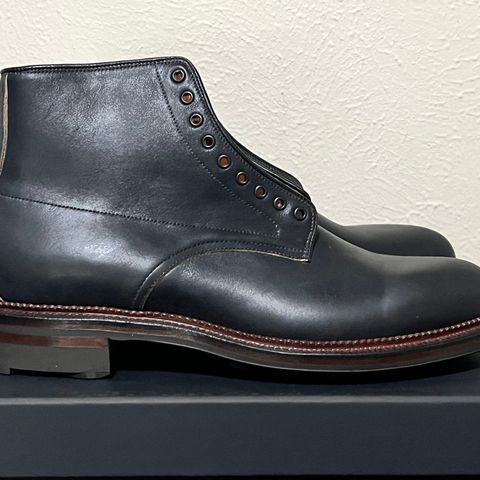 Search result thumbnail of Viberg Navvy in Horween Black Washed Chromexcel