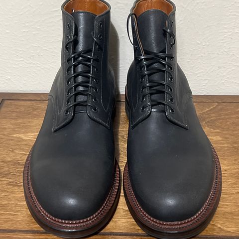 View photo of Viberg Navvy in Horween Black Washed Chromexcel