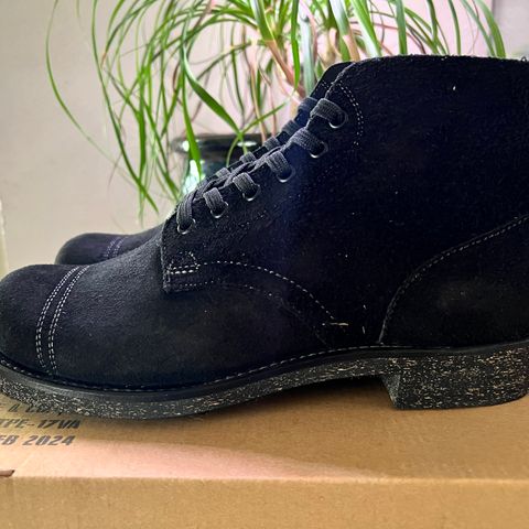 View photo of Dr. Sole OZ Trooper Service Boot in Black Oil Tanned Roughout