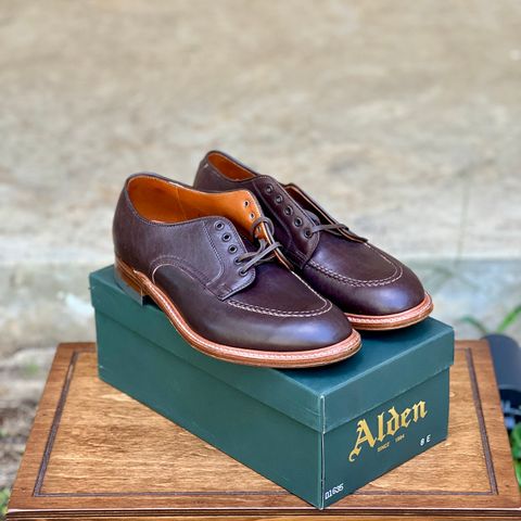 Alden Handsewn Moc Toe Shoe in Horween Arabica Lux Calfskin