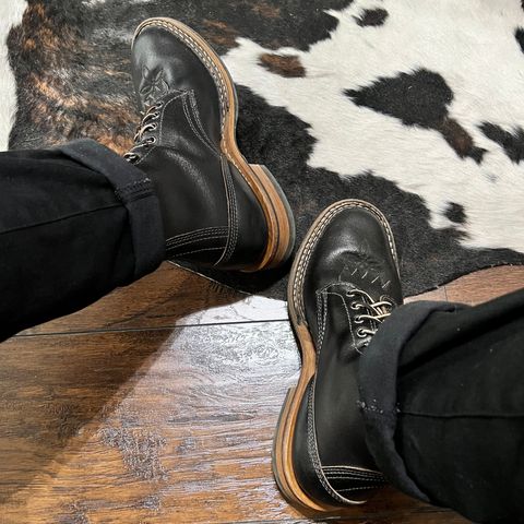 White's 375 in Horween Black Waxed Flesh
