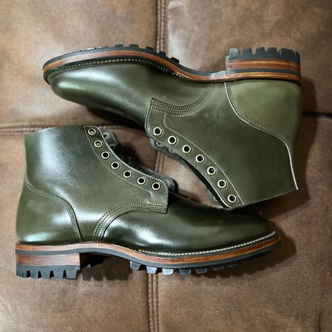Viberg Boondocker in Maryam Olive TPR Horsebutt