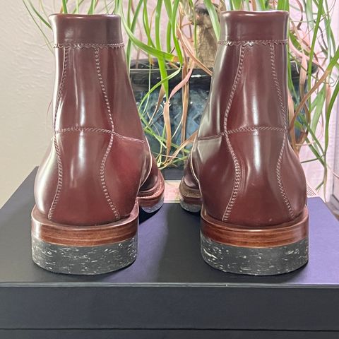 View photo of Sagara Cordmaster in Rocado Burgundy Shell Cordovan