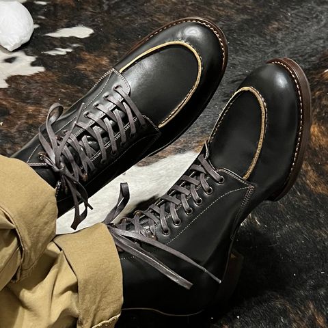 View photo of The 2 Monkeys Sportif Boots in Teacore Black Calf