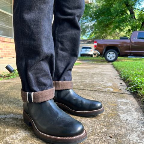 Addict X Rolling Dub Trio Casper in Black Steerhide