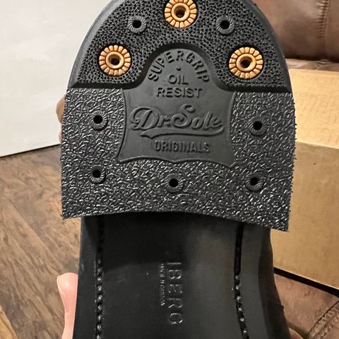 Viberg Side Zip in Maryam Nero Washed Kangaroo