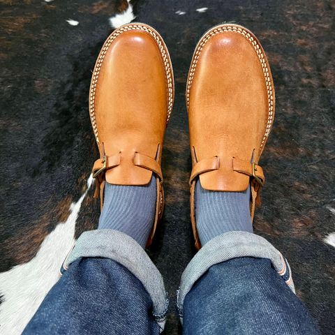 Moto Belt Slip On in Italian Cow Leather