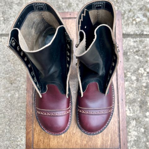 View photo of White's Bounty Hunter in Horween Black Chromexcel & Horween Burgundy Chromexcel