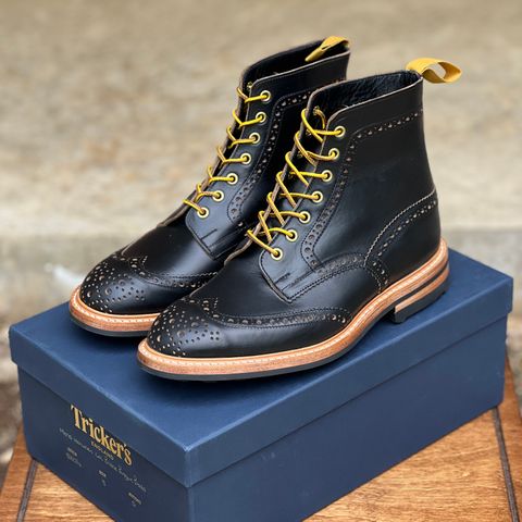 Tricker's Stow Country Boot in Horween Black Chromexcel