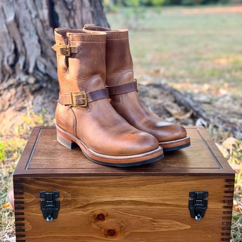 Viberg Engineer in Horween Natural Cypress