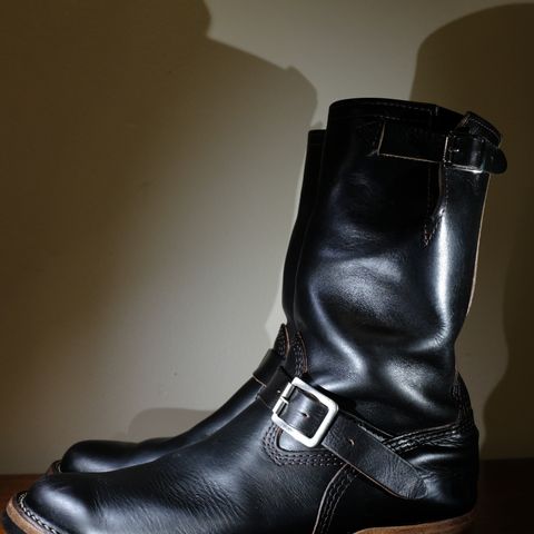 Wesco Mister Lou in Horween Black Chromexcel Horsehide