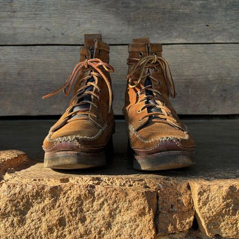 Yuketen Maine Guide DB Boots in Horween Full Grain Flesh-Out