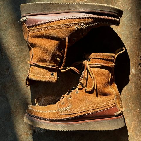 Yuketen Maine Guide DB Boots in Horween Full Grain Flesh-Out