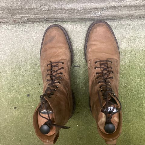 Crockett & Jones Grizedale in Horween Bronze Oiled Sides